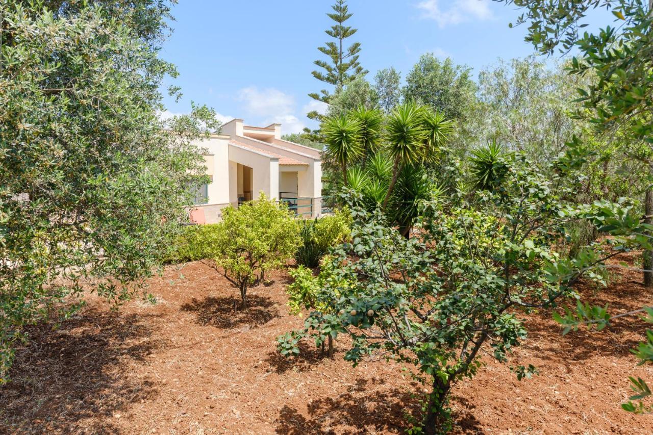 Villa Laura Carovigno Exterior foto